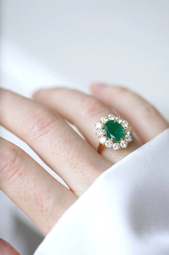 Bague Bague marguerite émeraude 2,00 Cts et diamants 58 Facettes