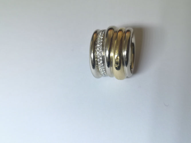 Bague 54 Bague Pomellato Tubolare en or jaune , or blanc et diamants 58 Facettes