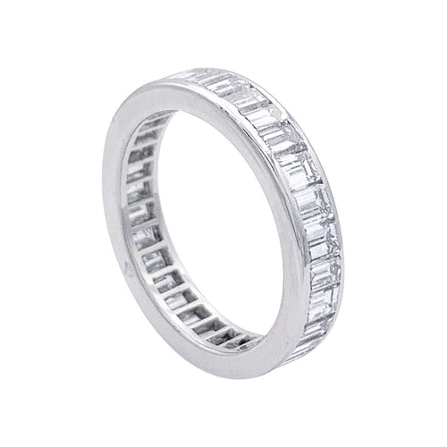 Bague 50 Alliance Cartier, diamants baguette et platine. 58 Facettes 32607