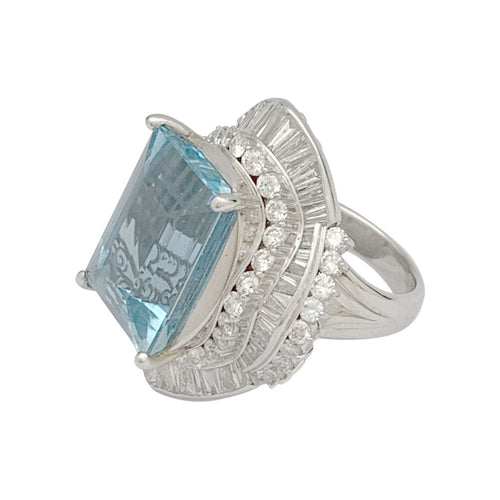 Bague 52 Bague cocktail aigue-marine et diamants. 58 Facettes 31425