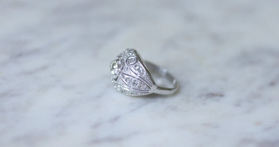 Bague 53 Bague dôme Art Déco Or blanc Platine Diamants 58 Facettes