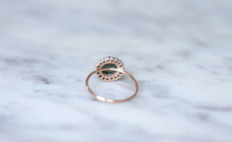 Bague Bague marguerite oeil de chat diamants 58 Facettes