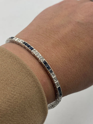 Bracelet Bracelet rivière saphirs et diamants 58 Facettes 096324207031