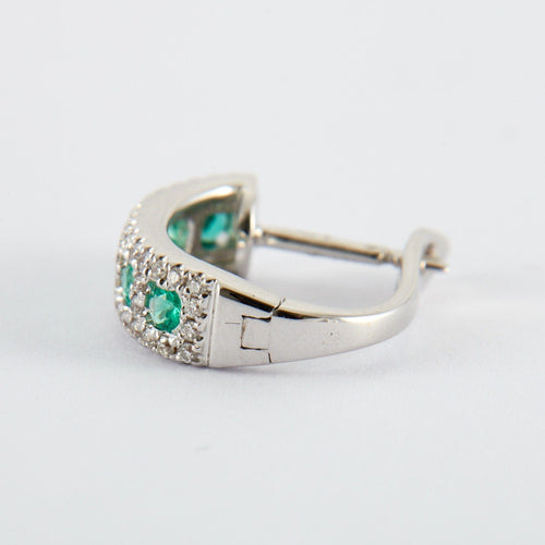 Boucles d'oreilles Boucles d'Oreilles Créoles Emeraudes 58 Facettes 2.114