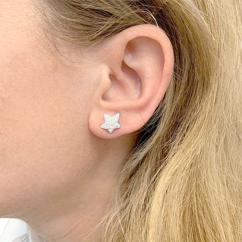 Boucles d'oreilles Boucles d'oreilles Chanel, "Comète", or blanc, diamants. 58 Facettes 32612
