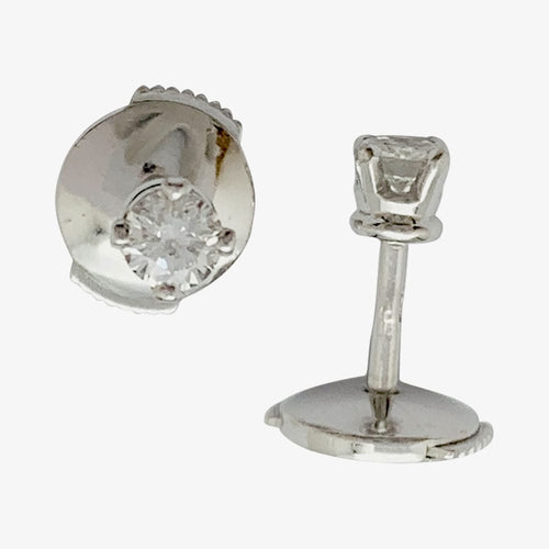 Boucles d'oreilles Puces d'oreilles en or blanc et diamants. 58 Facettes 31702