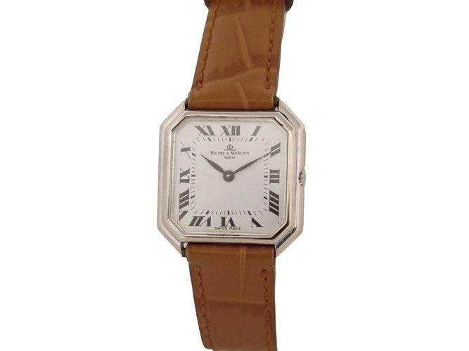 Montre vintage montre BAUME ET MERCIER lady 38260 27 mm quartz or blanc 18k 58 Facettes 252218