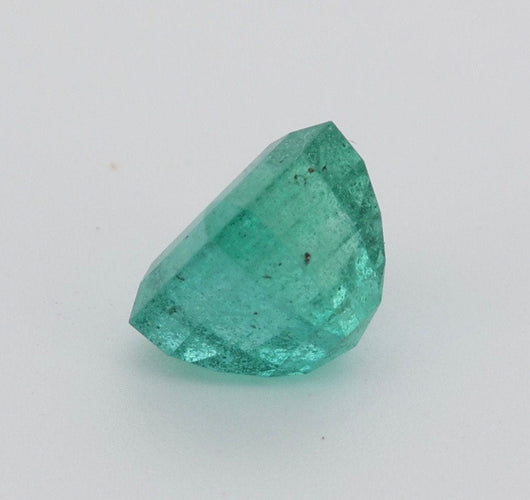 Gemstone Emeraude non huilé 1.39cts certificat GFCO 58 Facettes 183