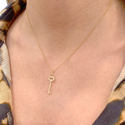 Collier Collier Tiffany & Co. "Clef" or rose, diamants. 58 Facettes 33512