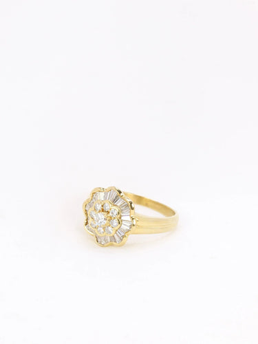 Bague 54 Bague vintage fleur en or et diamants baguette 58 Facettes J140