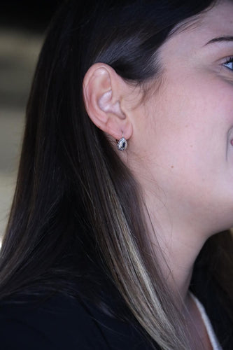 Boucles d'oreilles Boucles d'oreilles Dormeuses Or jaune Saphir 58 Facettes 1949700CN