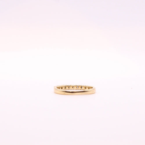 Bague Alliance or jaune demi-tour diamants 58 Facettes