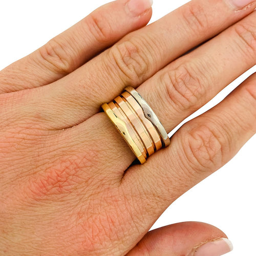 Bague 57 Bague Bulgari, "B.Zero1", trois ors. 58 Facettes 31253