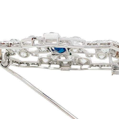 Broche Broche Art Déco en platine, or blanc, saphir et diamants. 58 Facettes 31225