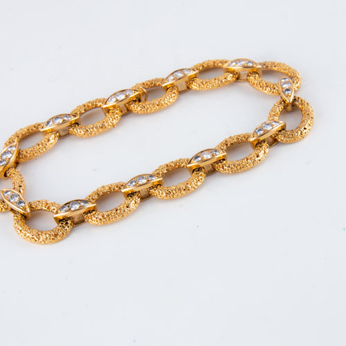 Bracelet or jaune, maillons texturés et diamants 58 Facettes