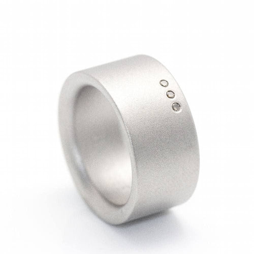 Bague 53 NIESSING - Bague en Acier et Diamants 58 Facettes D359993JC