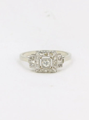 Bague 52 Bague Art-Déco Or blanc Platine Diamants 58 Facettes J180