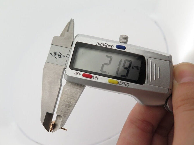 Boucles d'oreilles boucles d'oreilles CARTIER tulipe puce en or rose 18k 58 Facettes 251740