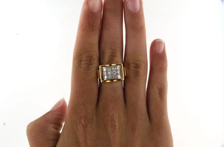 Bague Bague Tank en Or jaune, diamant 58 Facettes 4718l