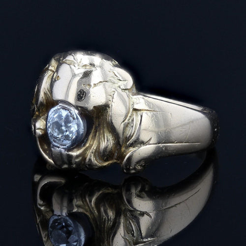 Bague 52 Bague ancienne lion en or et son diamant 58 Facettes 22-351