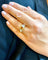 Bague Bague en or jaune 18 carats , topaze ovale et nacre blanche 58 Facettes