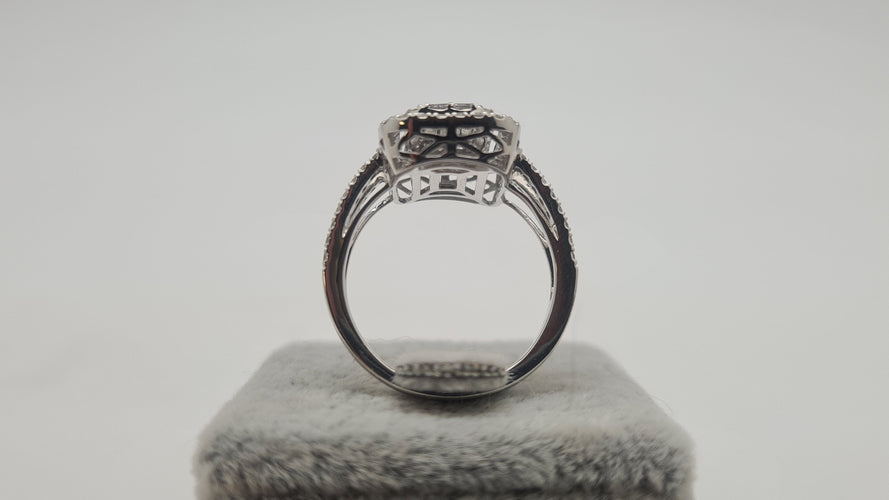 Bague 53 Bague en Or blanc diamants 58 Facettes