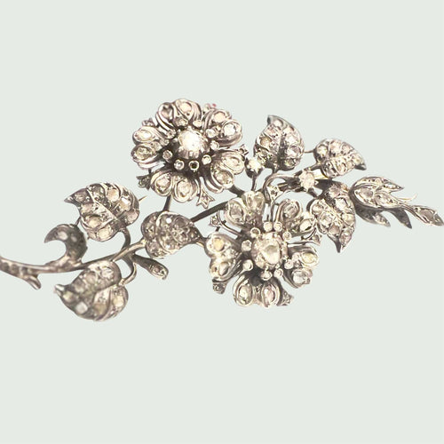 Broche Broche S.XIX époque antique or 18 kts et argent avec diamants 58 Facettes Q954A (910)