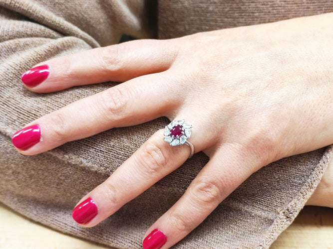 Bague 54 Bague rubis et or blanc 58 Facettes Bag.Ent.Rub.F-23