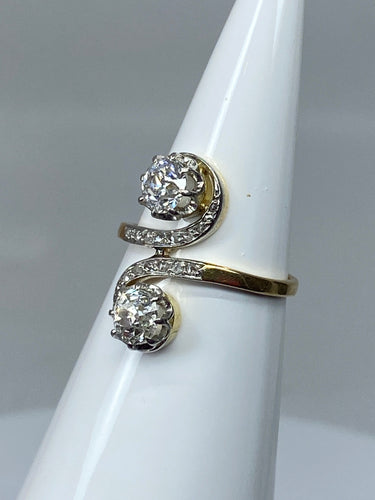 Bague 53 Bague en or blanc et or jaune 18 carats en diamants. Epoque 1900 58 Facettes AB267