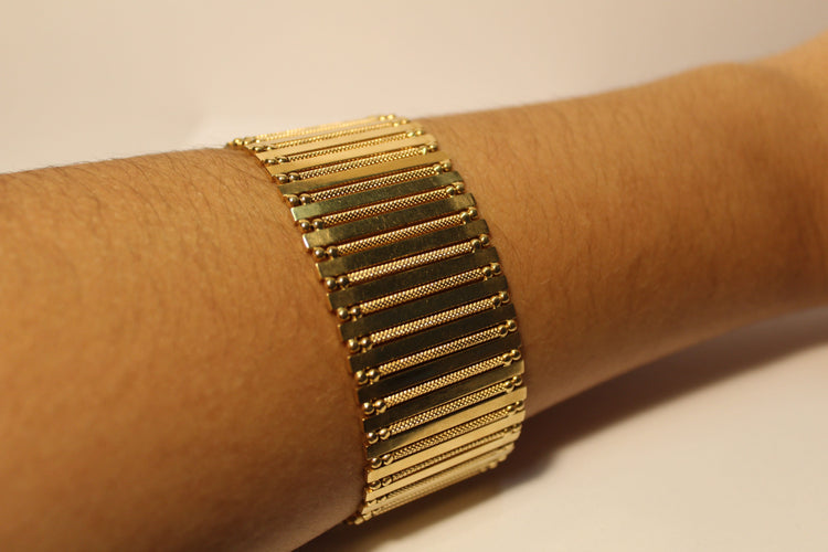 Bracelet Bracelet Manchette Or jaune 58 Facettes 11048