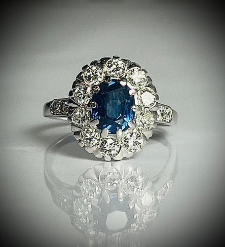 Bague 57 Bague Pompadour Saphir et Diamants 58 Facettes