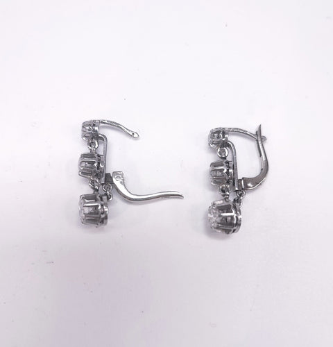 Boucles d'oreilles Boucles d'oreilles Or blanc Diamant 58 Facettes BO.DV.3DT