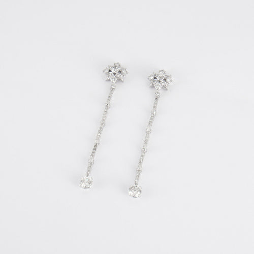 Boucles d'oreilles Pendants d'oreilles, or blanc et diamants 58 Facettes
