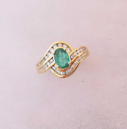 Bague Bague Emeraude Diamants 58 Facettes AA 1488