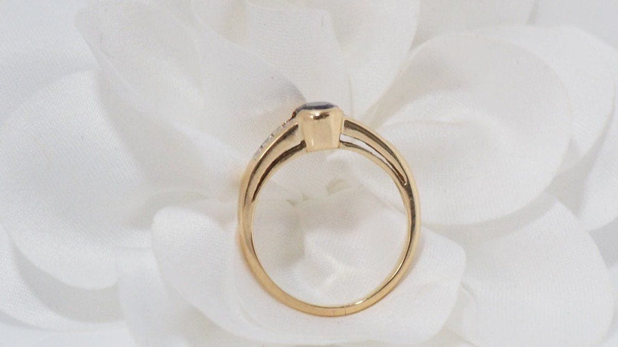 Bague 54 Bague en Or Jaune Saphir Ovale Et Diamants 58 Facettes 31440