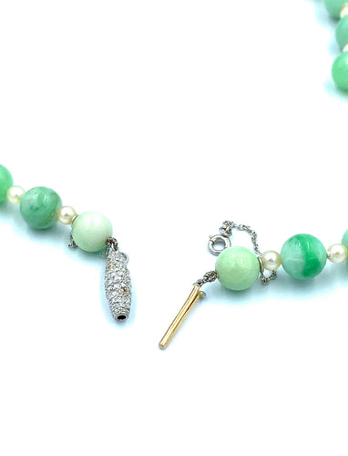 Collier Collier Art Déco, fermoir et platine, jade et perles 58 Facettes