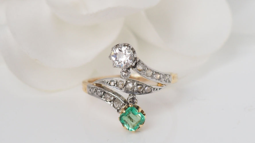 Bague 53.5 Bague Toi Et Moi En Or Et Platine, Emeraude Et Diamants 58 Facettes 31522