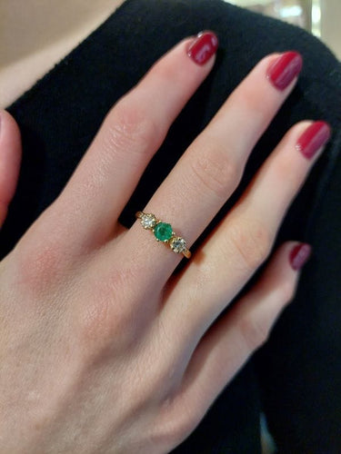 Bague 54 Bague Jarretière Or jaune Emeraude Diamant 58 Facettes 078201