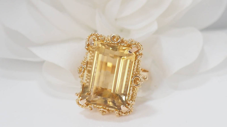 Bague 56 Bague vintage en or jaune et citrine 58 Facettes 32214