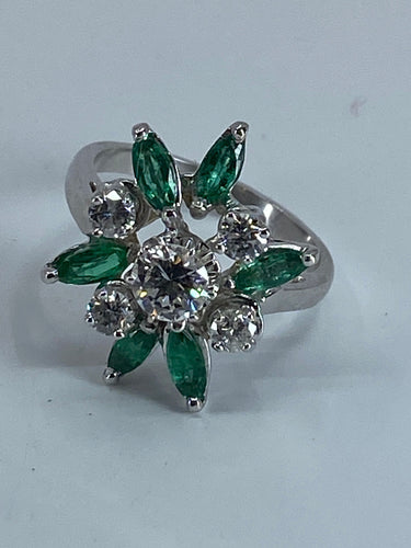 Bague Bague de fiançailles diamants, émeraudes 58 Facettes