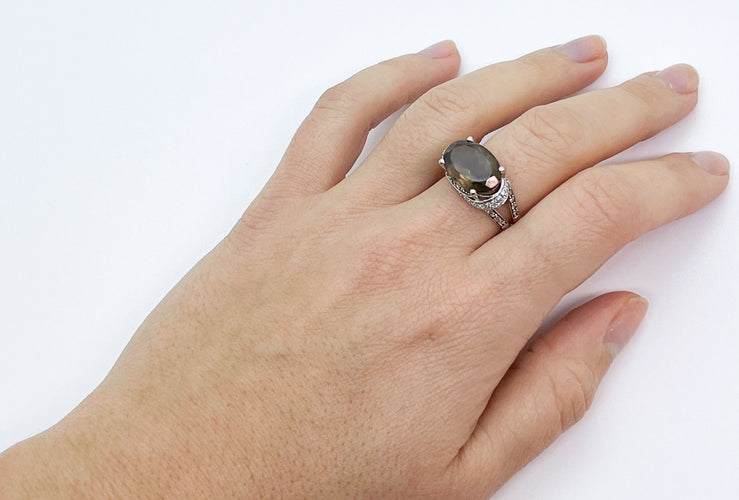 Bague Bague Or blanc quartz et éclats de Diamant 58 Facettes 20400000447