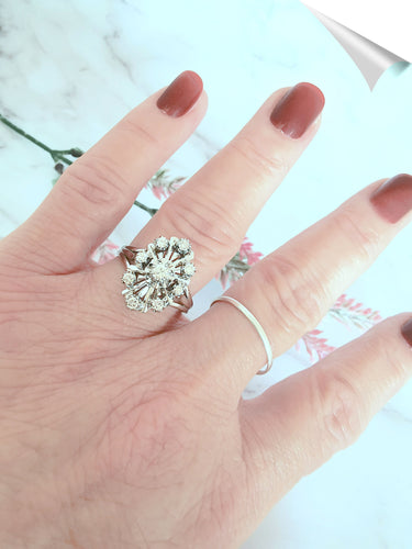 Bague 61.5 Bague Ancienne Diamants Or Blanc 58 Facettes AA 1552