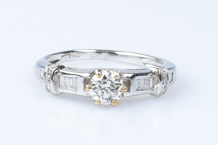 Bague 54 Bague diamant en or blanc 58 Facettes 111.17357-12