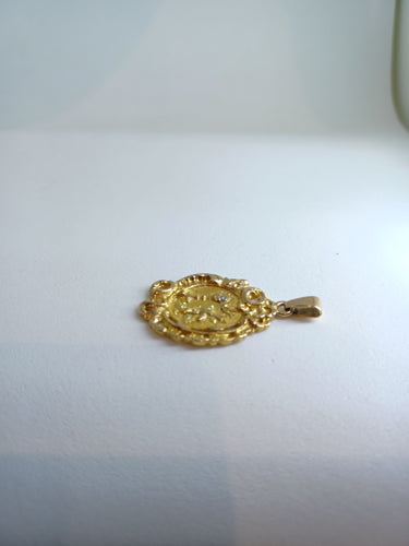 Pendentif Médaille de communion en or 58 Facettes 14