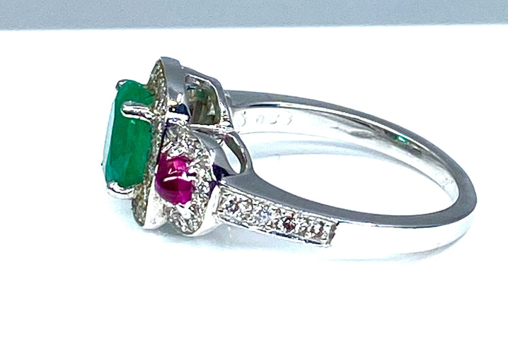 Bague 52 Bague émeraude rubis diamants 58 Facettes AB249