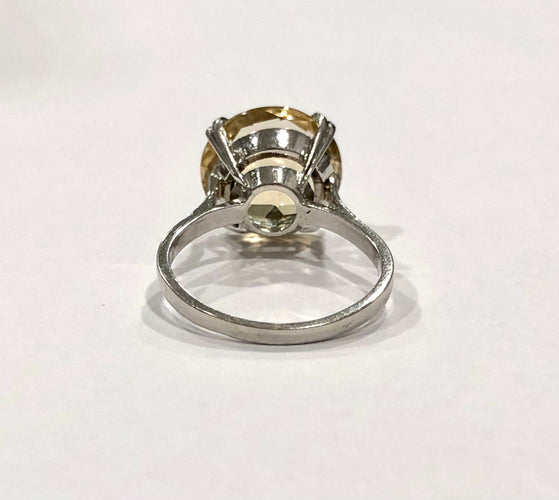 Bague 53 Bague rétro citrine et or blanc 58 Facettes