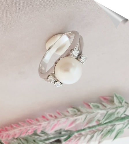 Bague Bague Perle de culture blanche Diamants Or Blanc 58 Facettes AA 1500