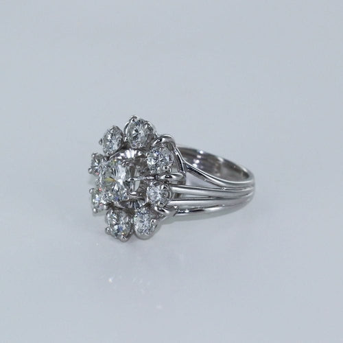 Bague 50 Bague marguerite en diamants 58 Facettes