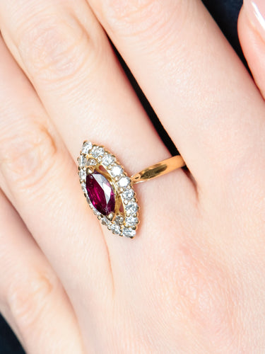 Bague Bague ancienne navette rubis or jaune 58 Facettes LP5-41