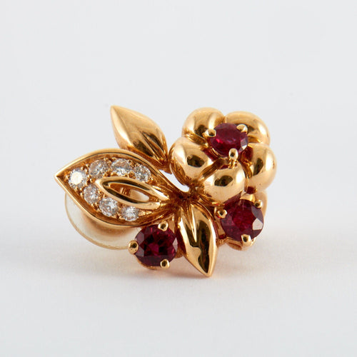 Boucles d'oreilles Boucles d'oreilles Fleurs Rubis birmans 58 Facettes 2.165